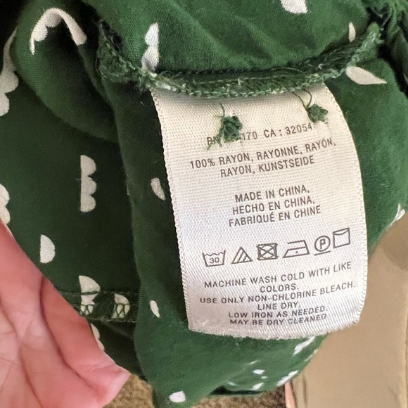 Mauve by anthropology green & black hi-lo bow front top - Picture 10 of 10